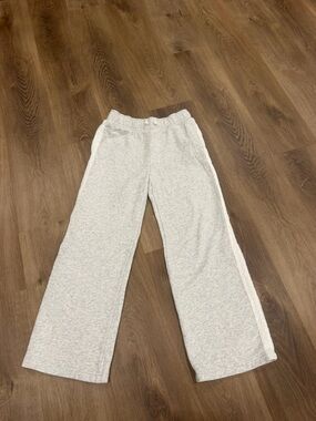 Abercrombie & Fitch Light Gray Kids Wide-Leg Sweatpants with White Side Stripe